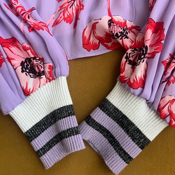 Belle Vere | Purple and Orange Floral Pleated Blouse - Picture 5 of 7